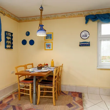 Melchien 1 By Interhome Apartman Zinnowitz