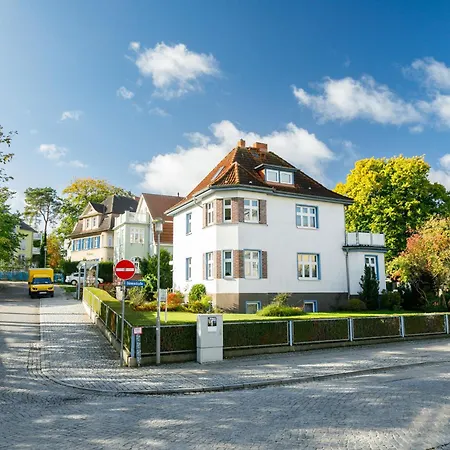 Melchien 1 By Interhome Apartman Zinnowitz